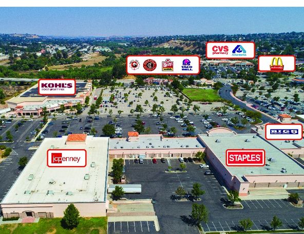Retail For Sale: 120 Niblick Rd, Paso Robles, CA 93446